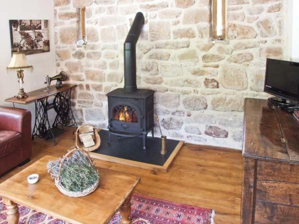 The Lodge Farm Barn Kerne Bridge المظهر الخارجي الصورة